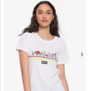 bt21 t shirt ♡